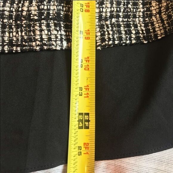 𝅺nwot Ann Taylor mixed media tweed top sz medium - Picture 7 of 10
